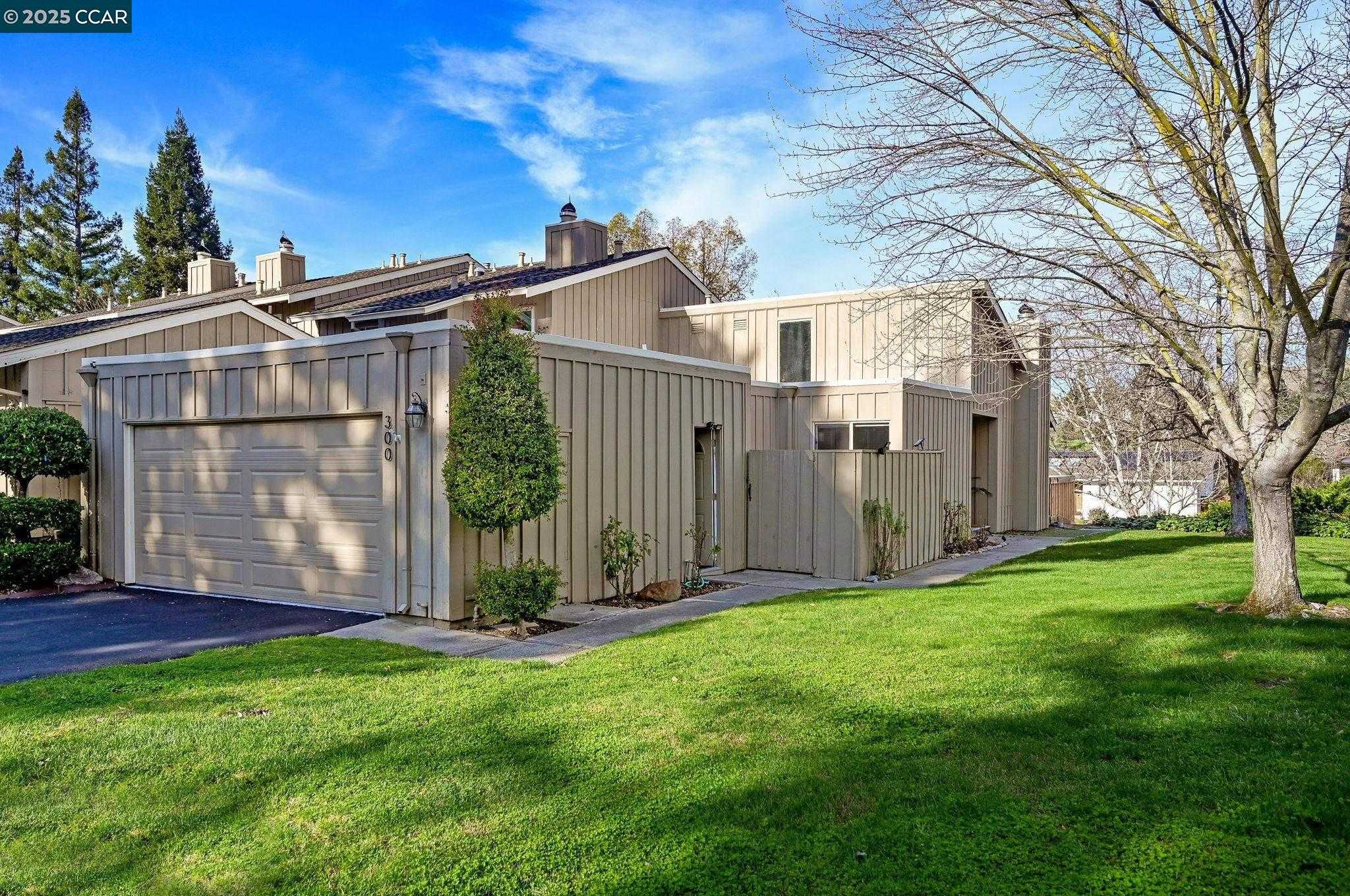 Neighborhood Neighborhood-30