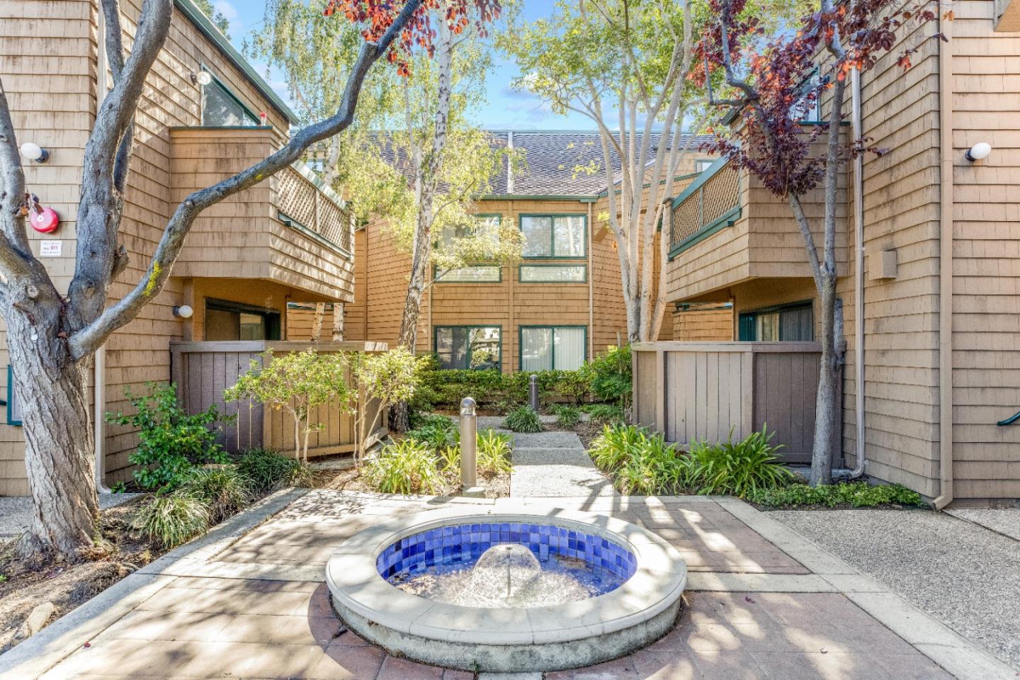 Neighborhood Neighborhood-112