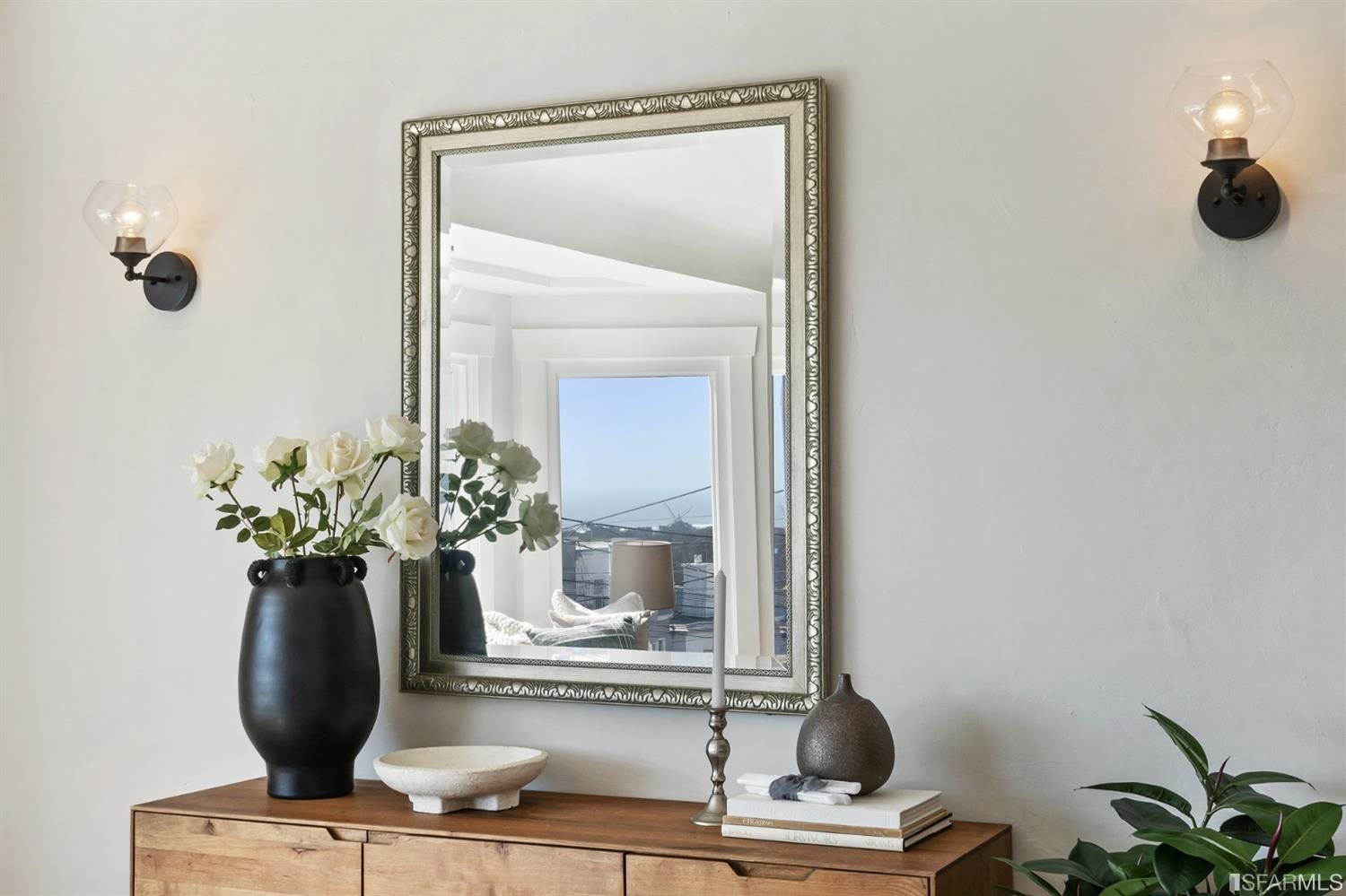 Neighborhood Neighborhood-325