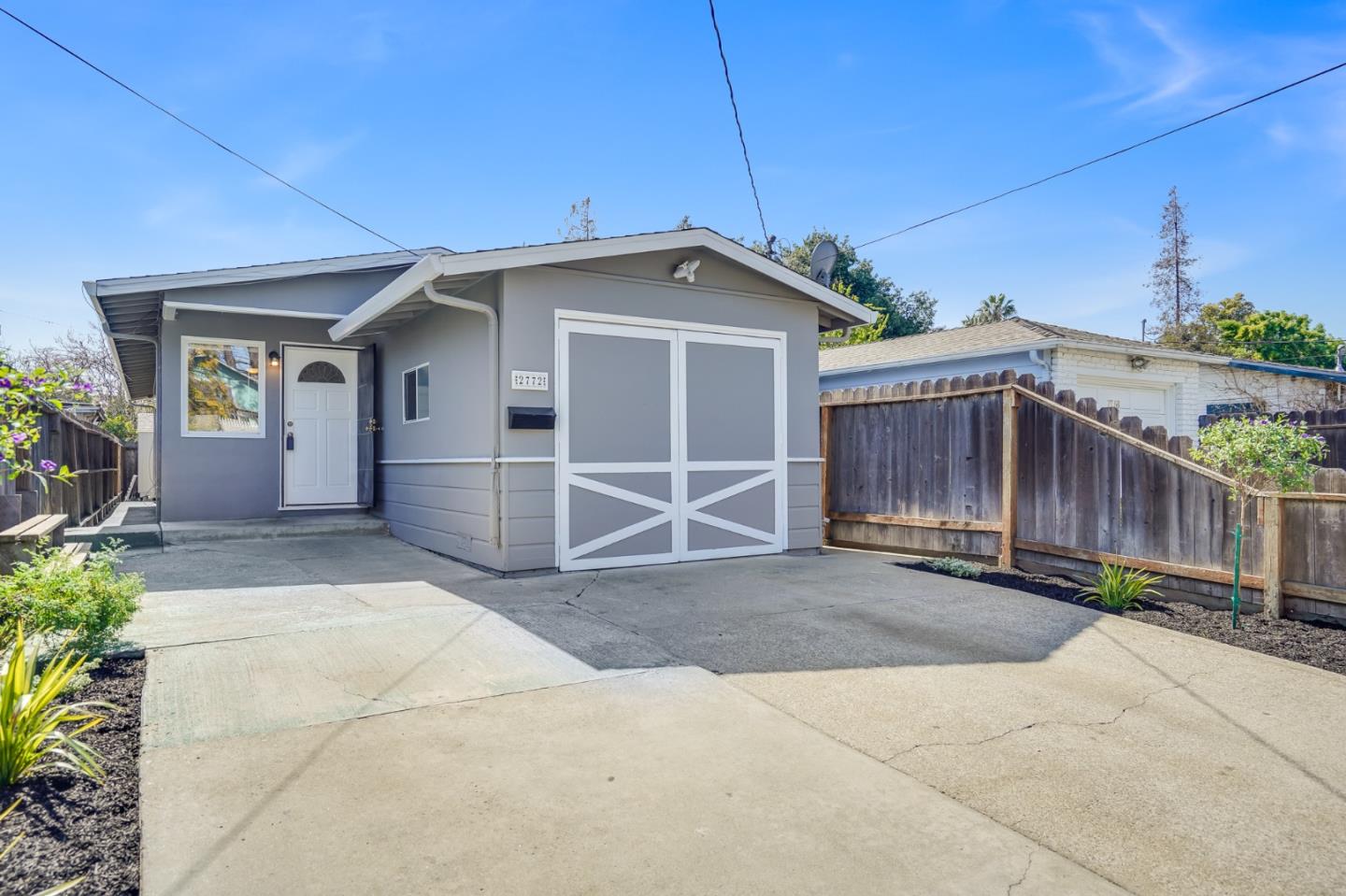 Neighborhood Neighborhood-50