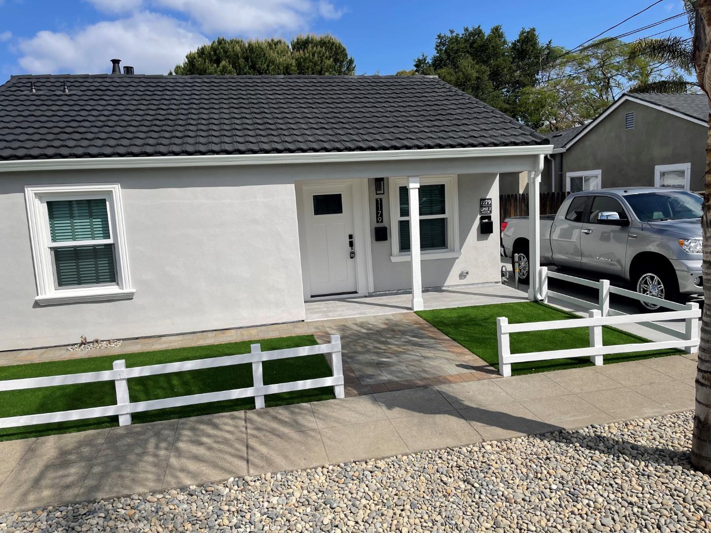 Neighborhood Neighborhood-16