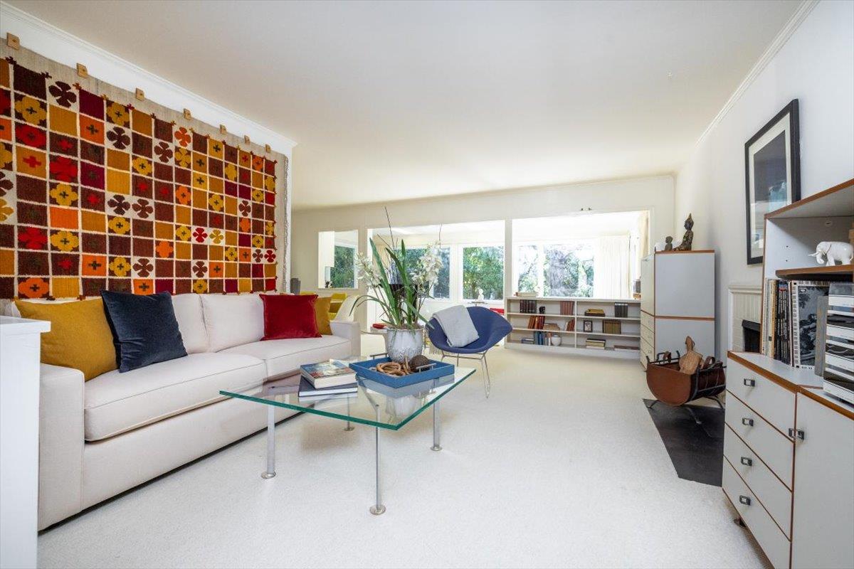 Neighborhood Neighborhood-78