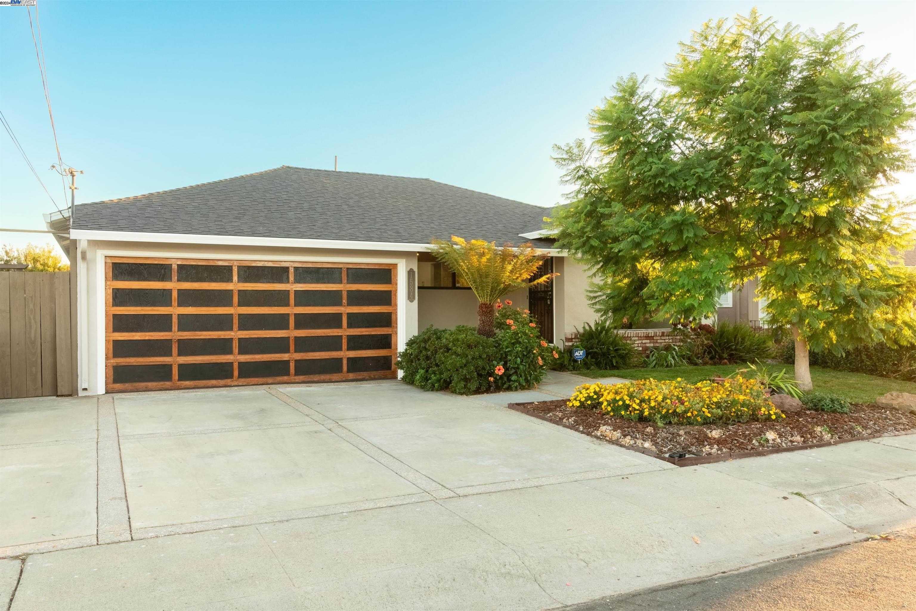 Neighborhood Neighborhood-12