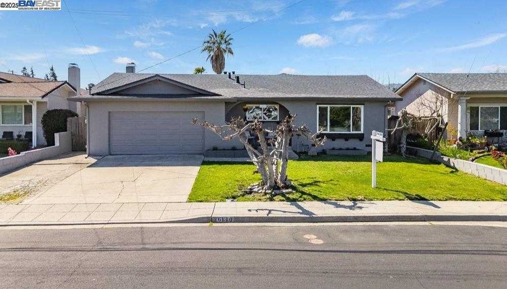 Neighborhood Neighborhood-31