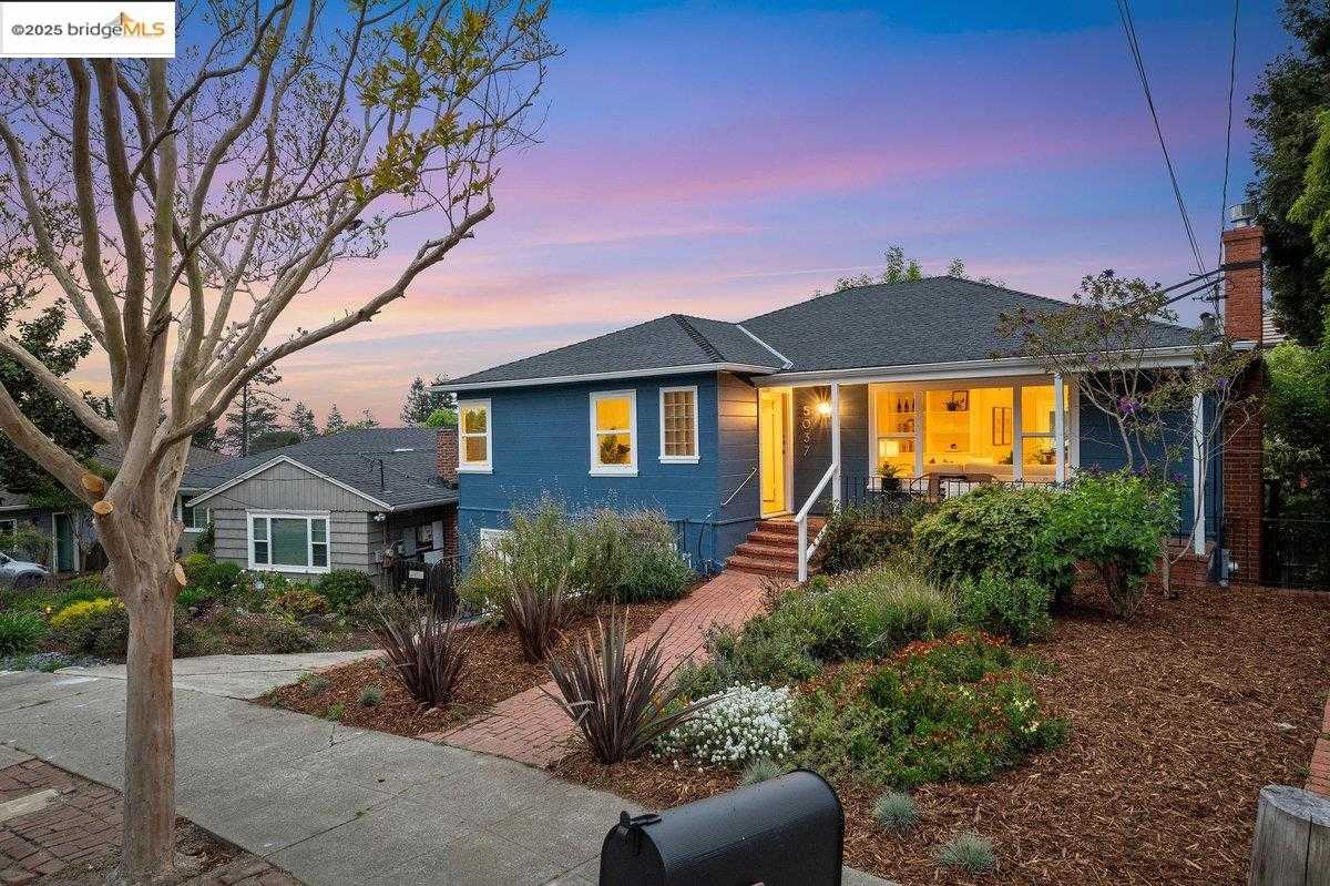 Neighborhood Neighborhood-14