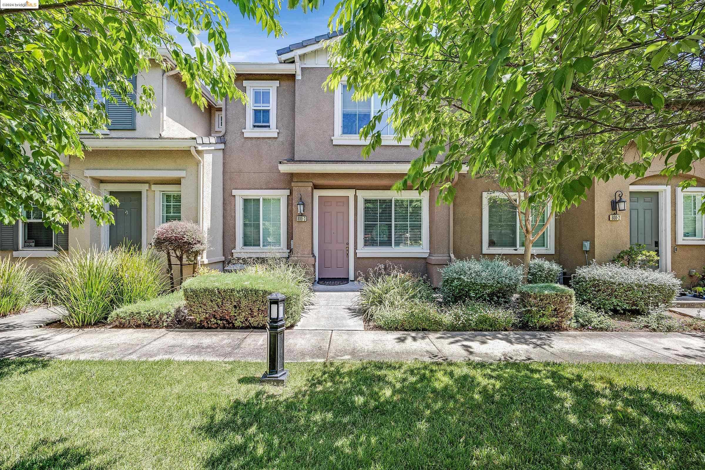 Neighborhood Neighborhood-24