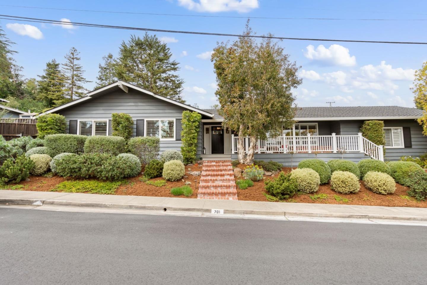 Neighborhood Neighborhood-33