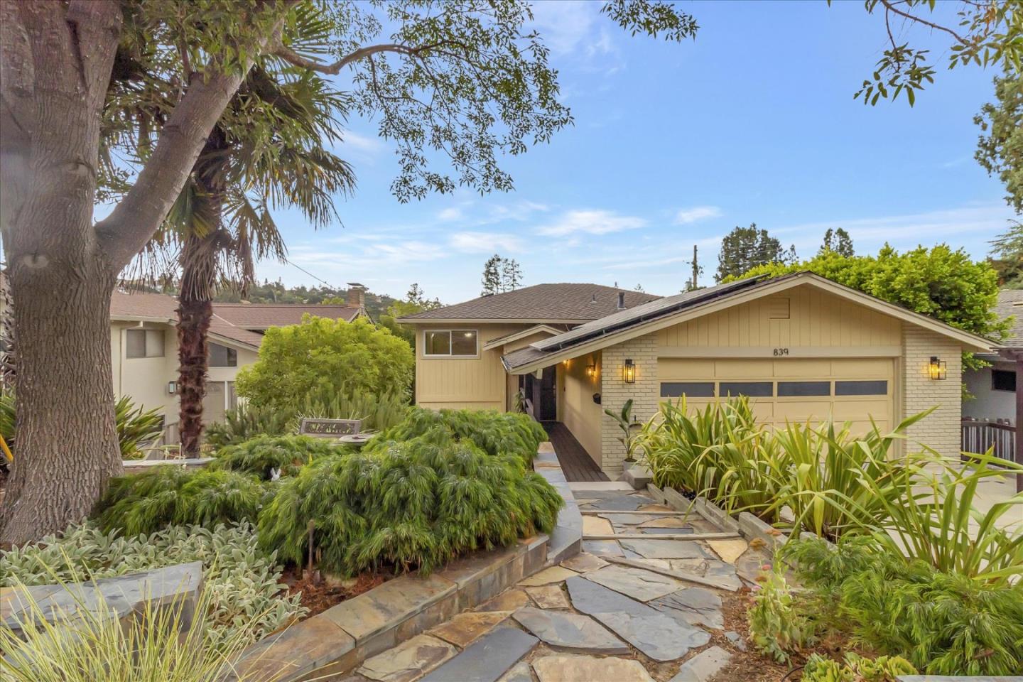 Neighborhood Neighborhood-13