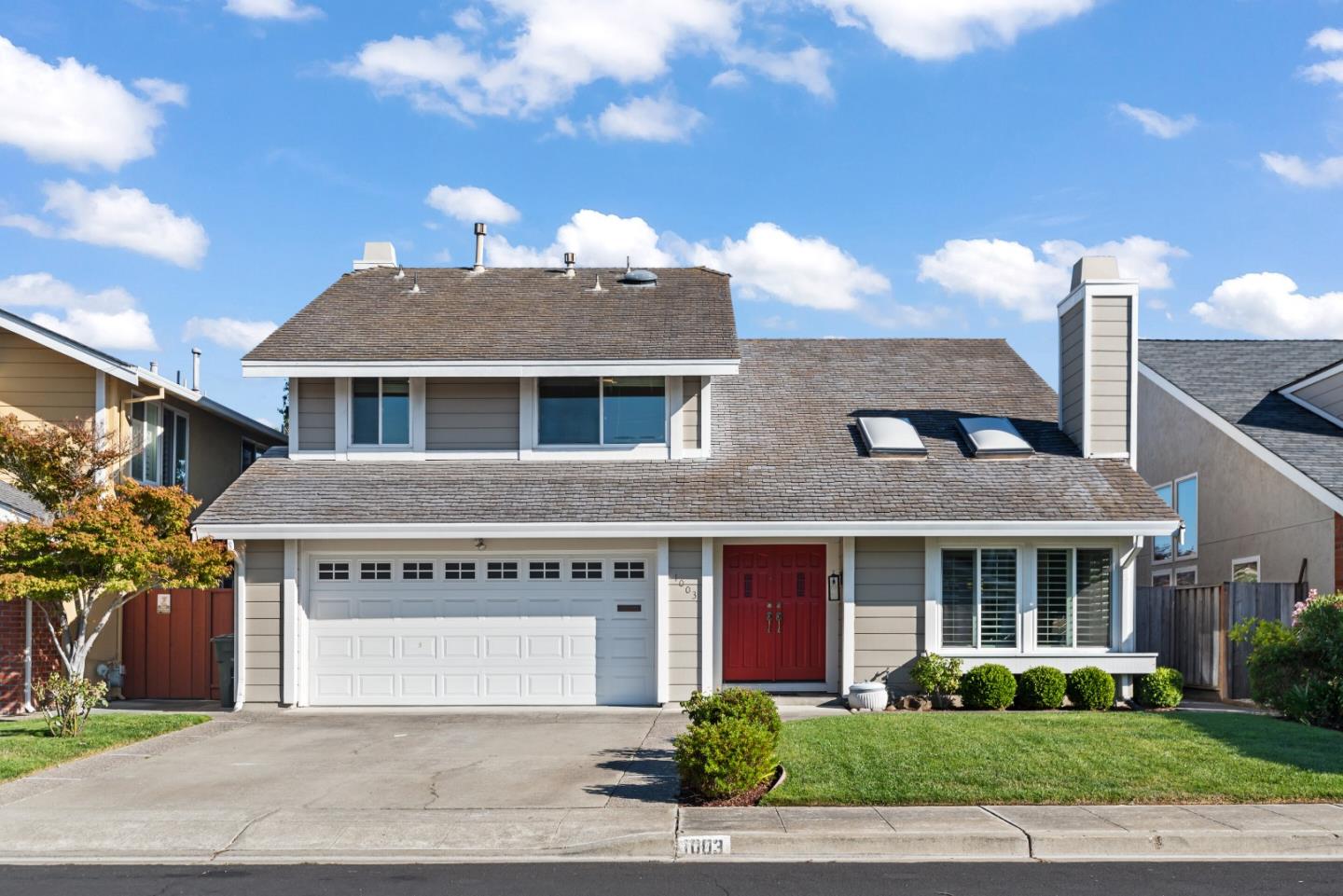 Neighborhood Neighborhood-16