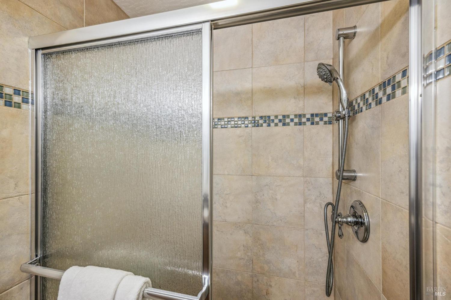 Neighborhood Neighborhood-3