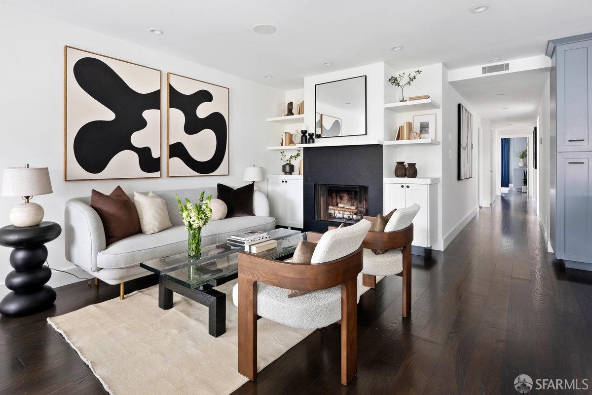 Neighborhood Neighborhood-16