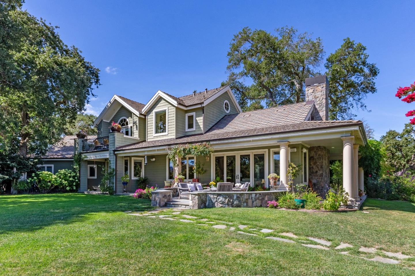 Neighborhood Neighborhood-22