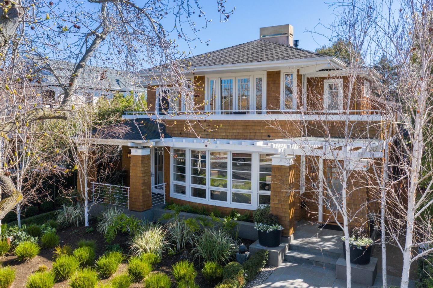 Neighborhood Neighborhood-3