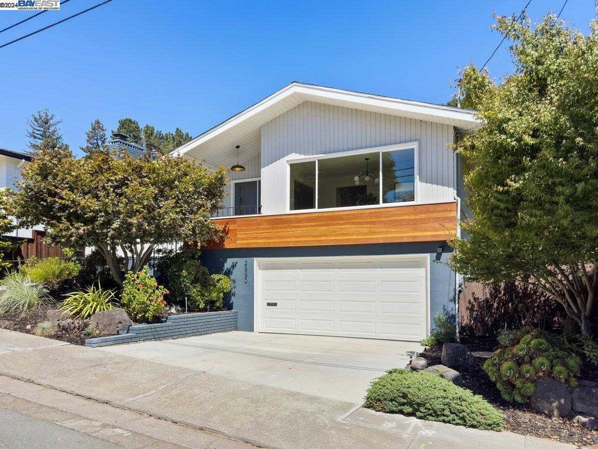 Neighborhood Neighborhood-1