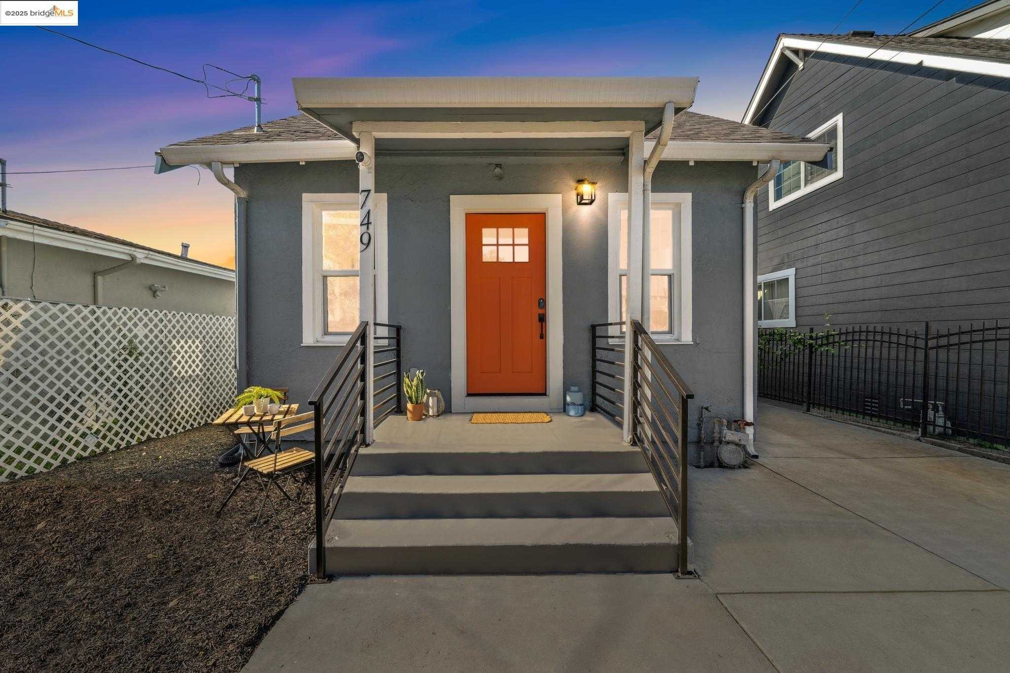 Neighborhood Neighborhood-6