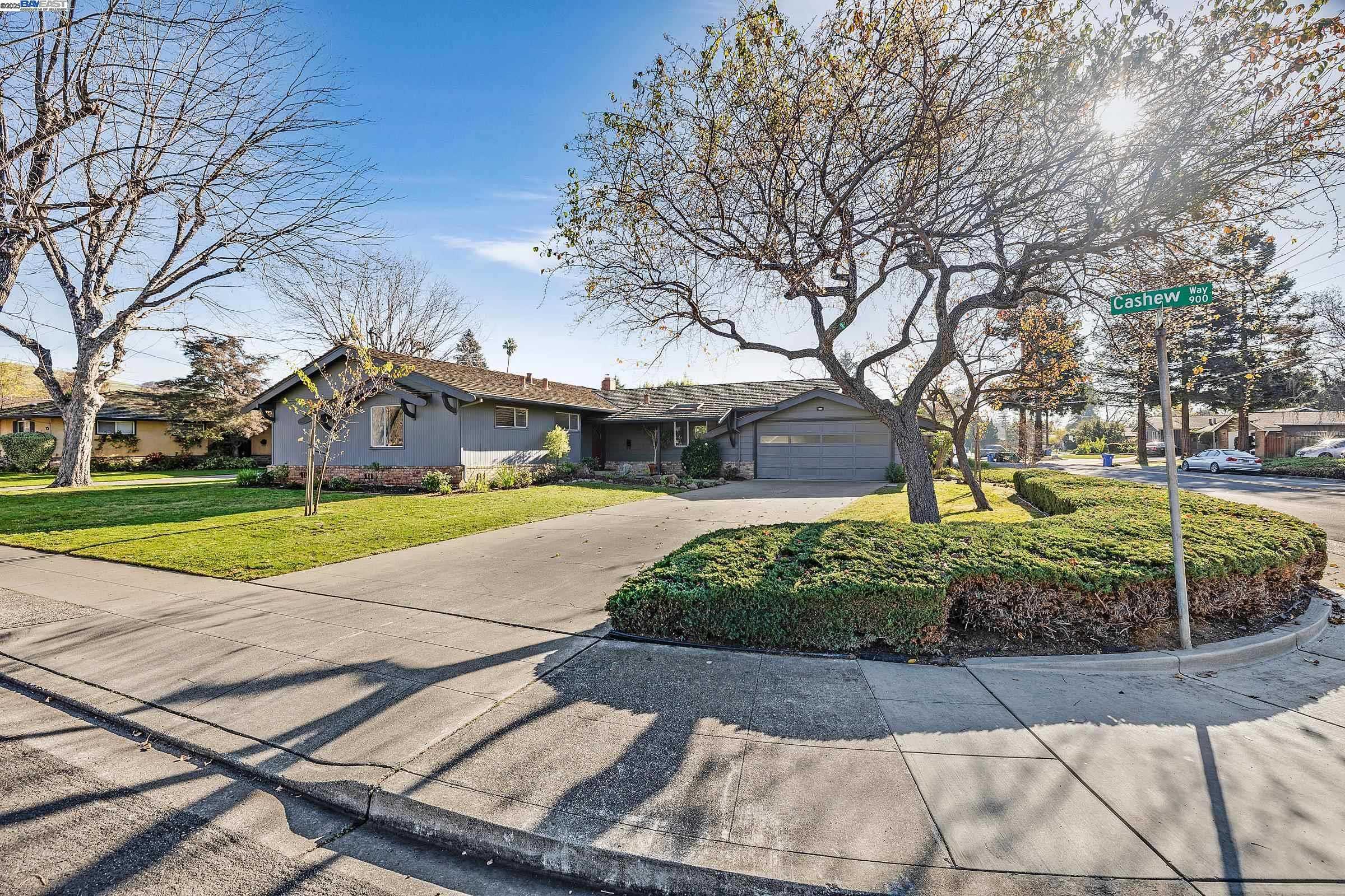 Neighborhood Neighborhood-22