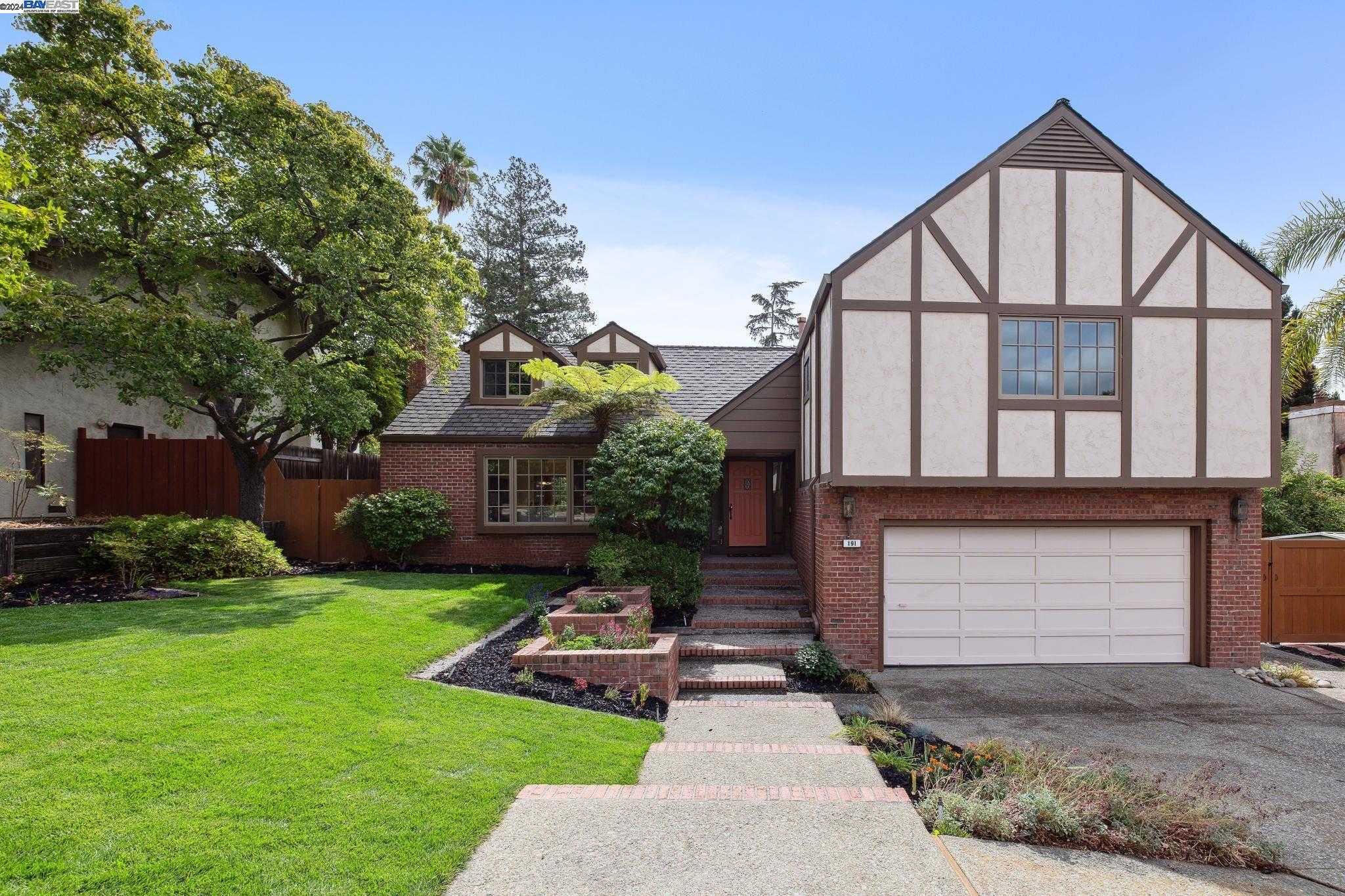 Neighborhood Neighborhood-17