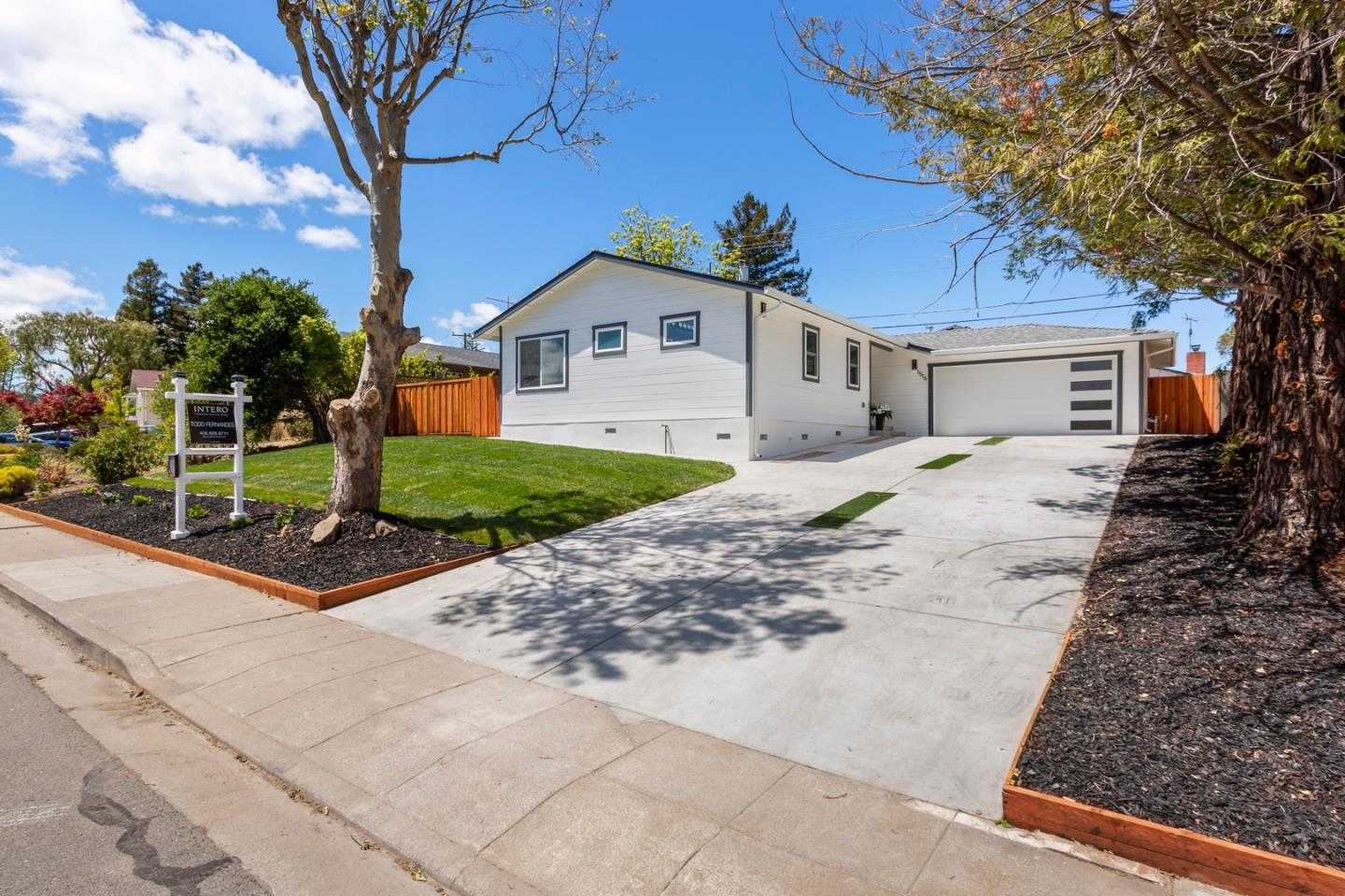 Neighborhood Neighborhood-16