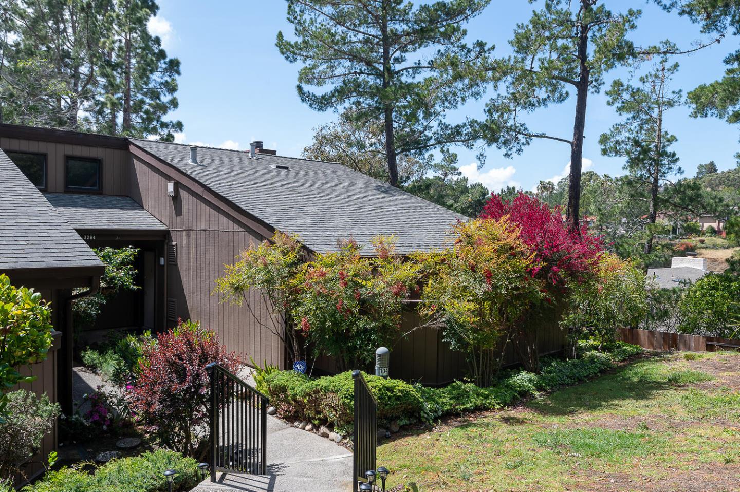 Neighborhood Neighborhood-98