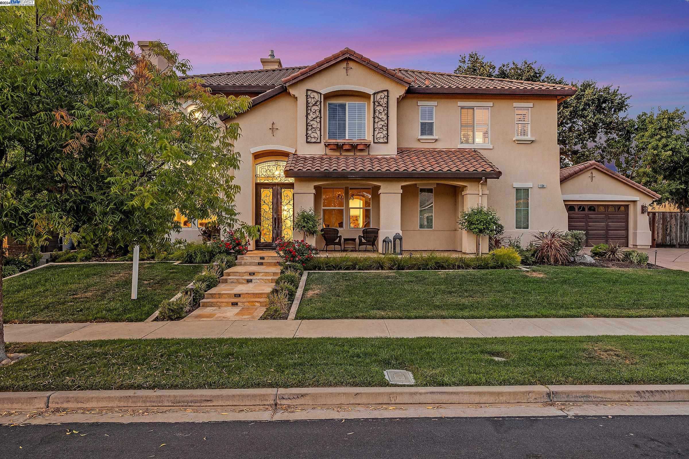 Neighborhood Neighborhood-9