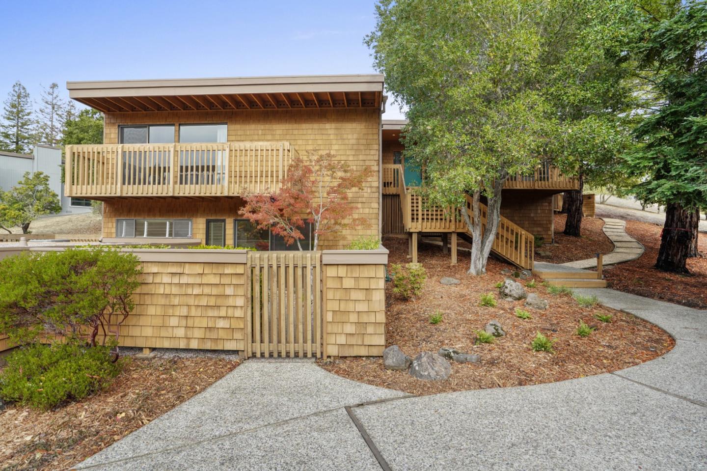 Neighborhood Neighborhood-4