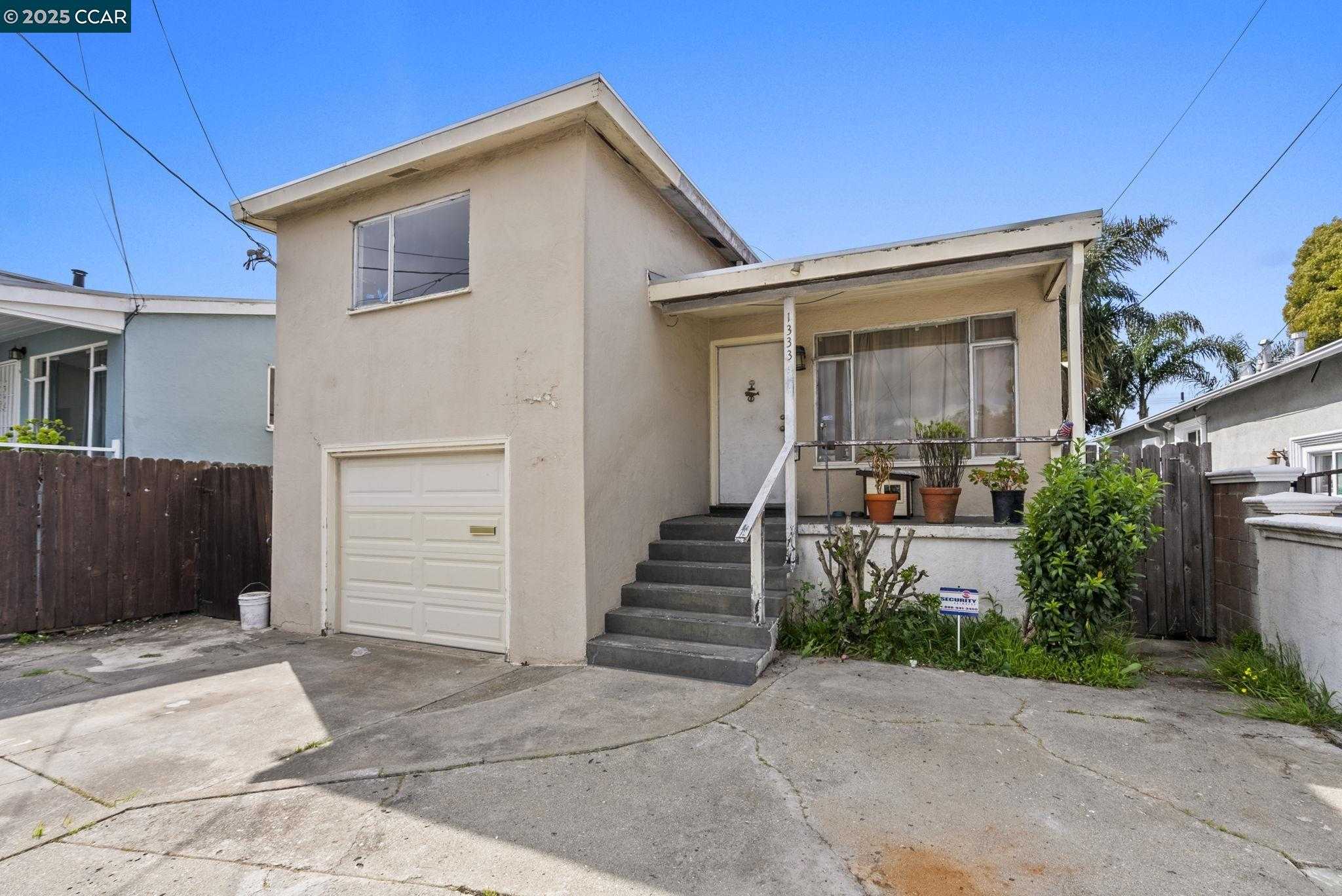 Neighborhood Neighborhood-33