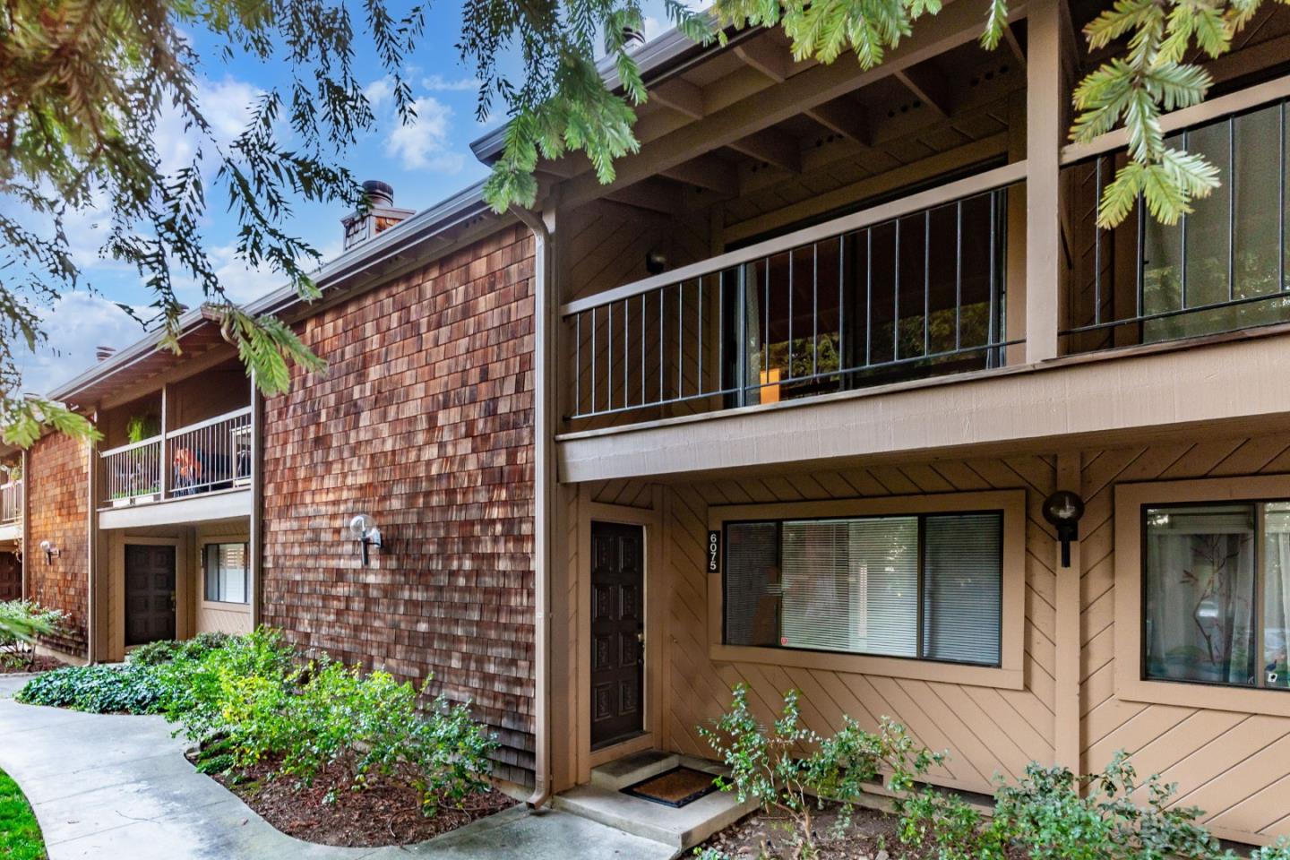 Neighborhood Neighborhood-6