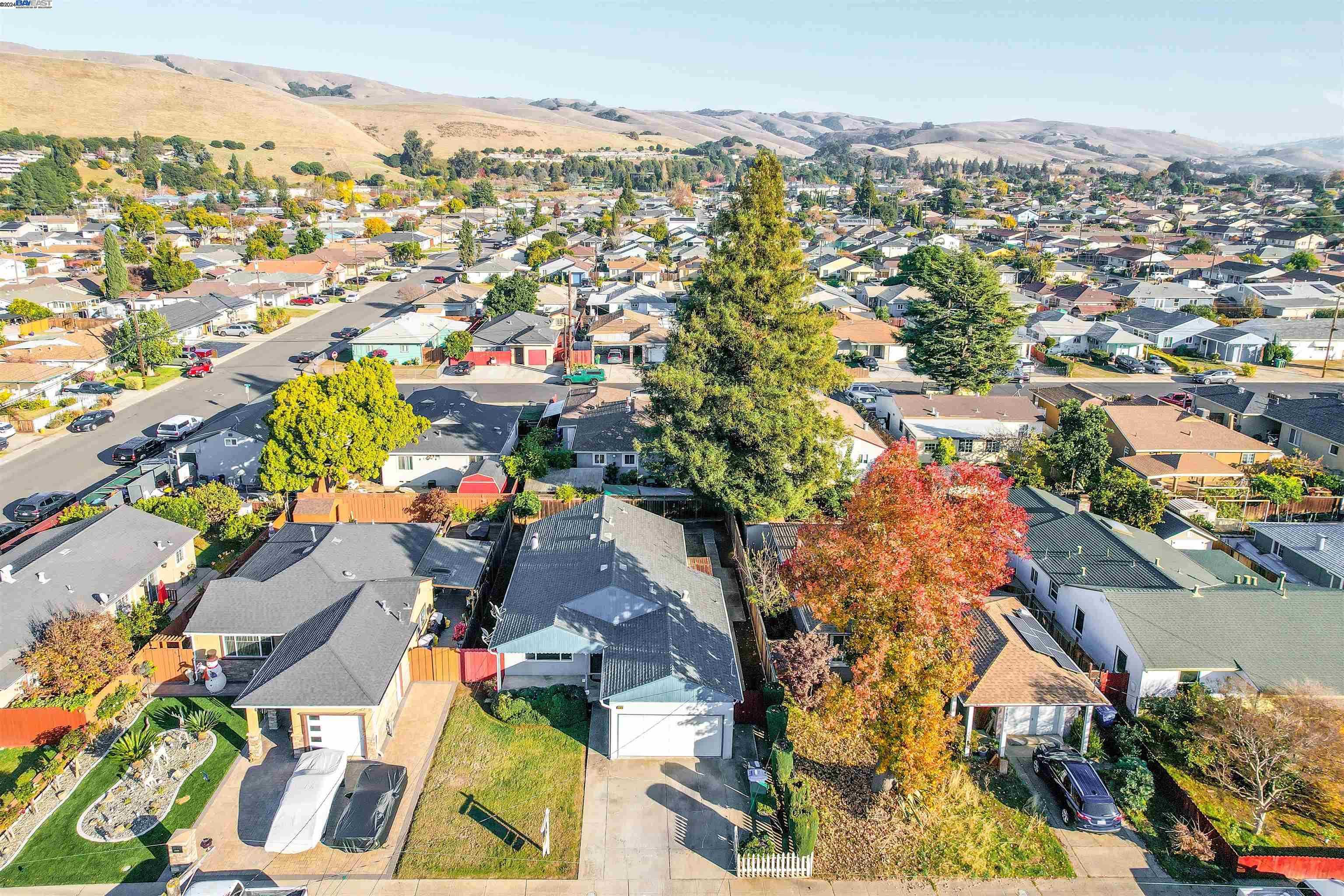 Neighborhood Neighborhood-29