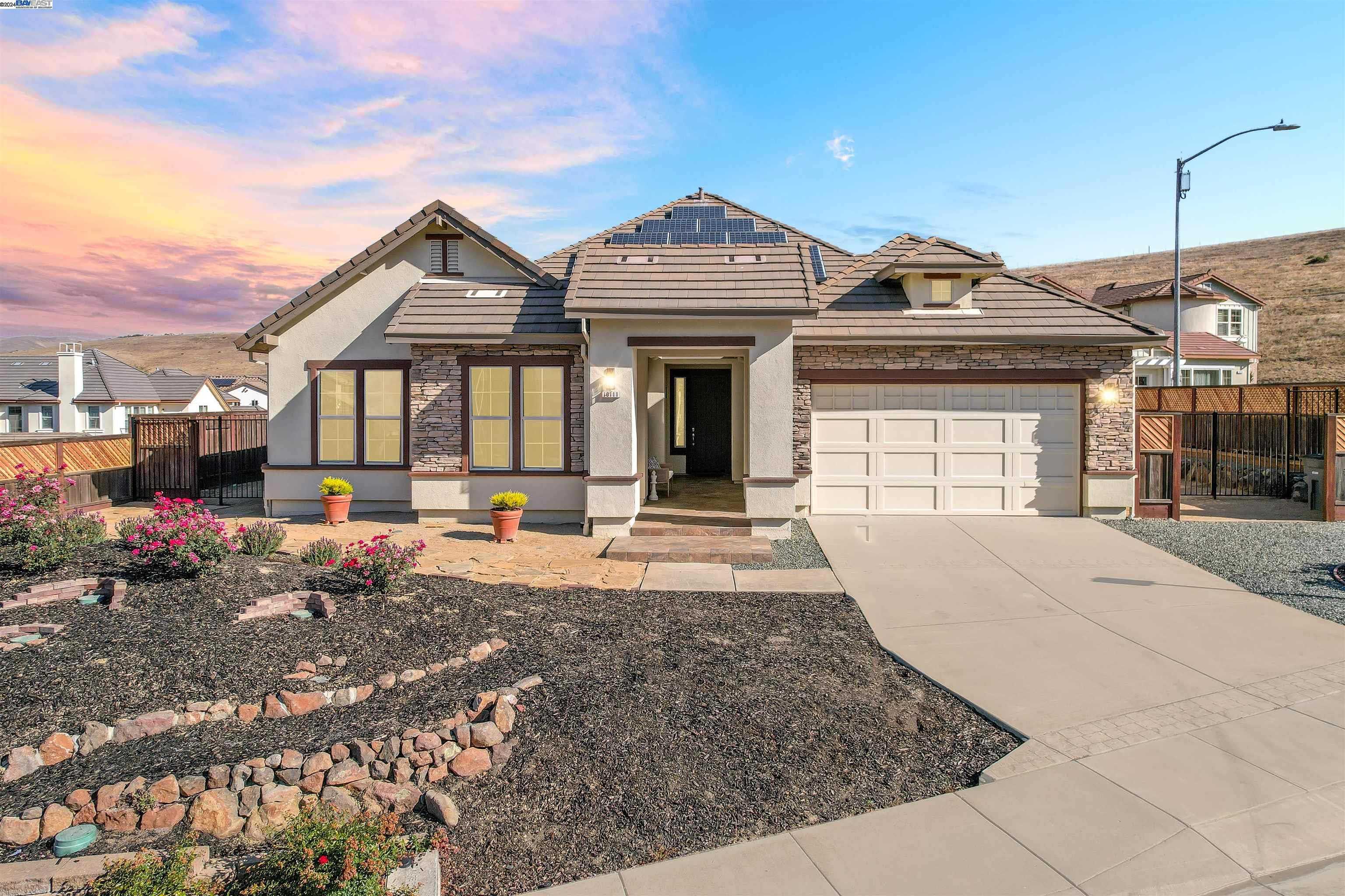 Neighborhood Neighborhood-29