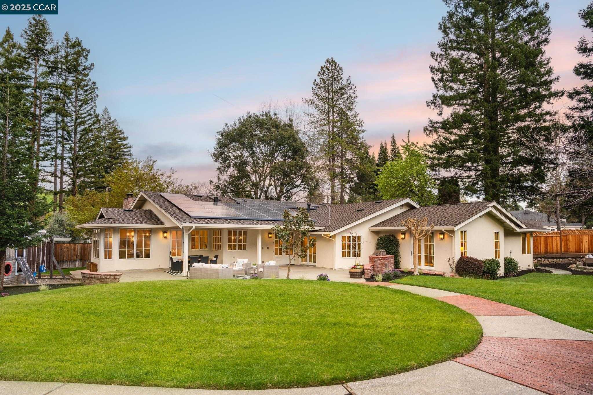 Neighborhood Neighborhood-1