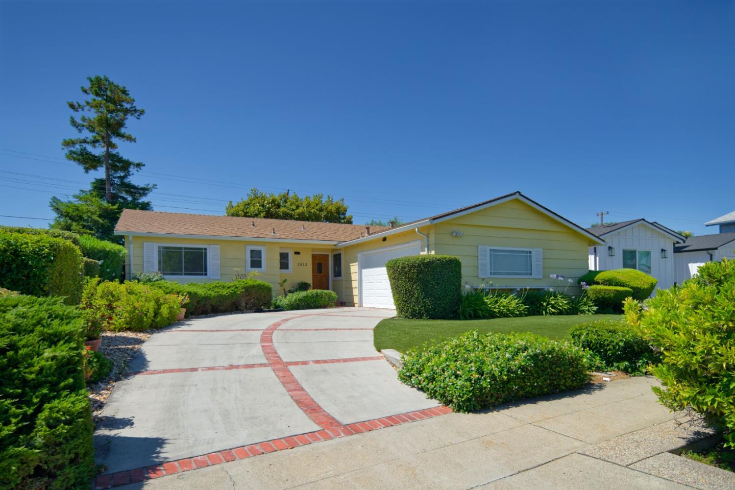 Neighborhood Neighborhood-47