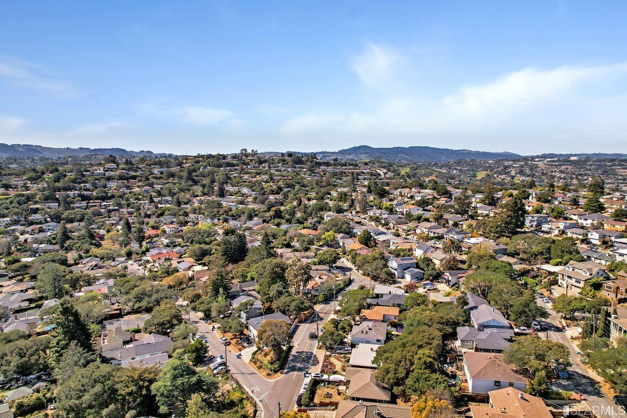 Neighborhood Neighborhood-127