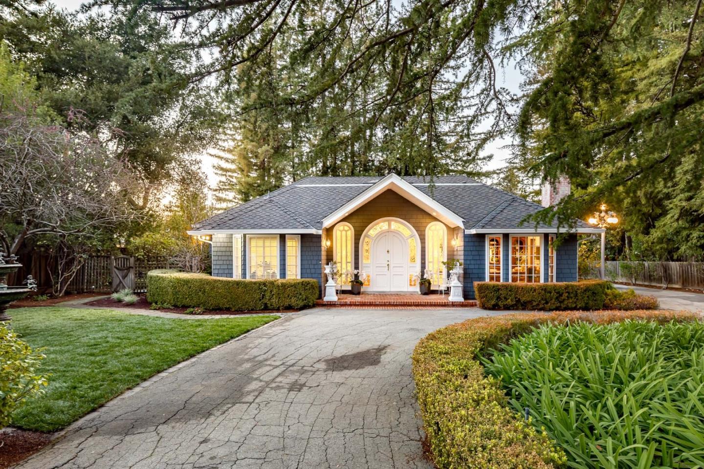 Neighborhood Neighborhood-23