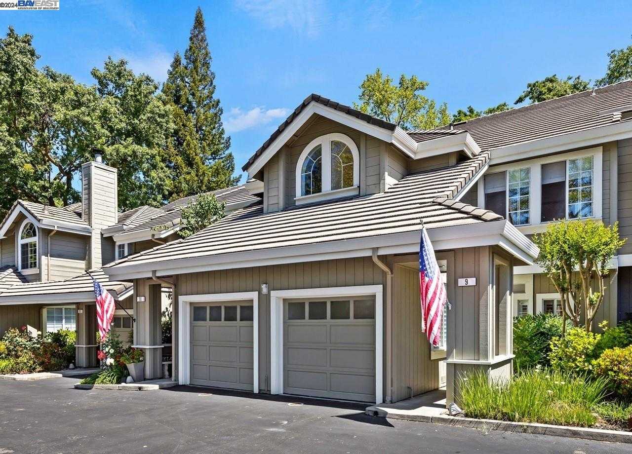 Neighborhood Neighborhood-1