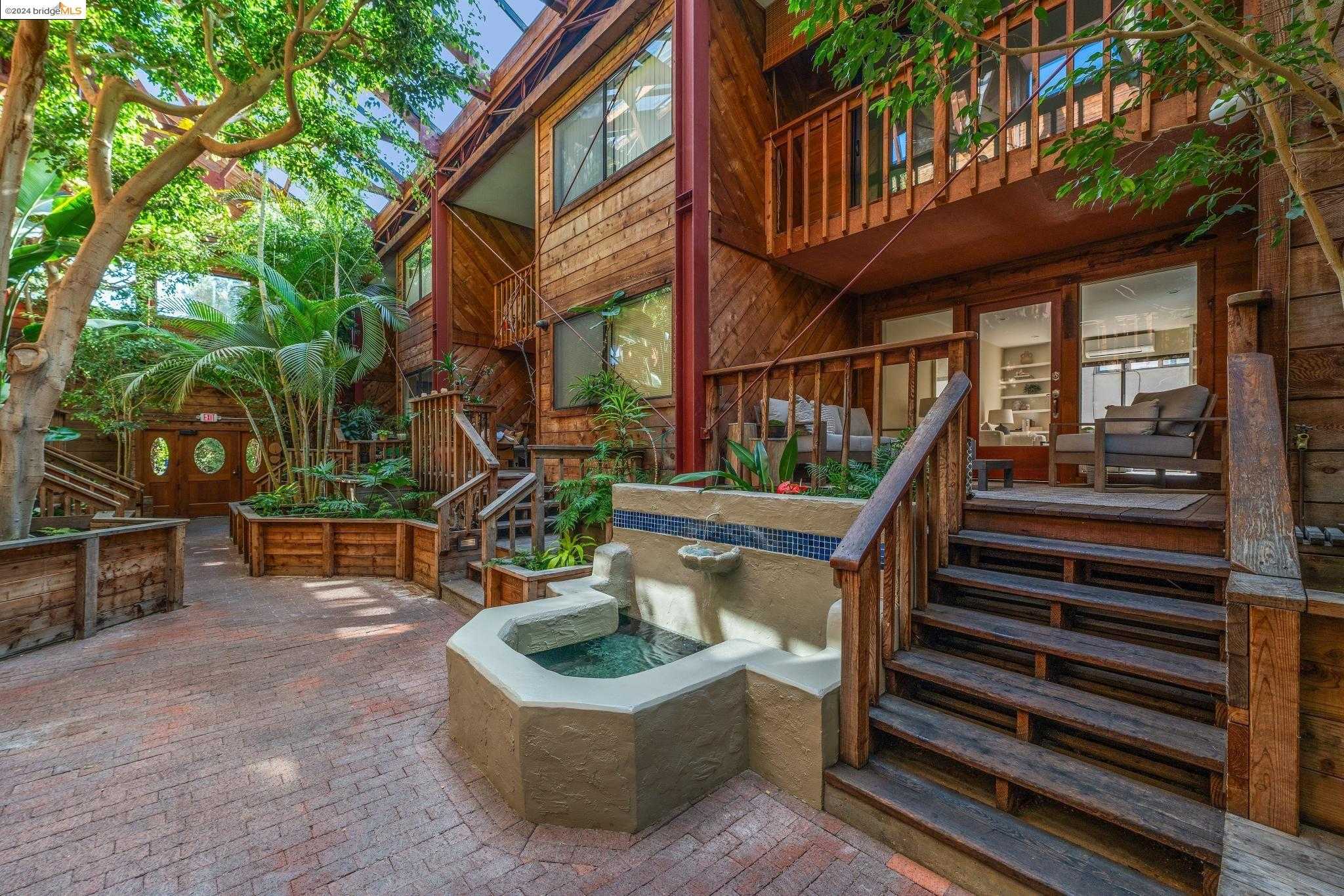 Neighborhood Neighborhood-4