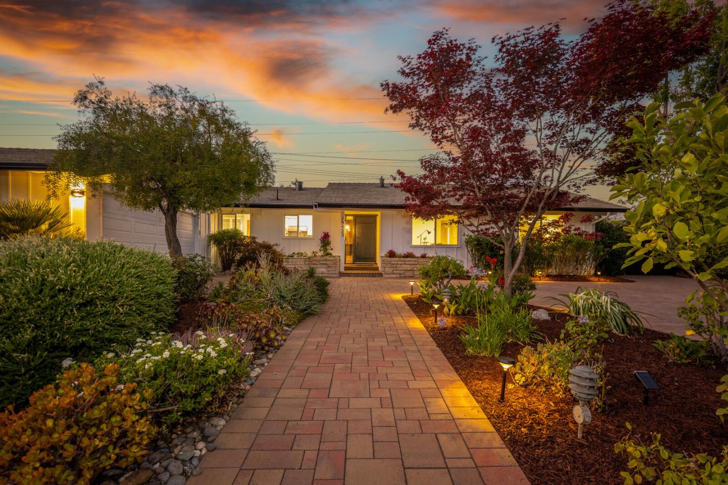 Neighborhood Neighborhood-33