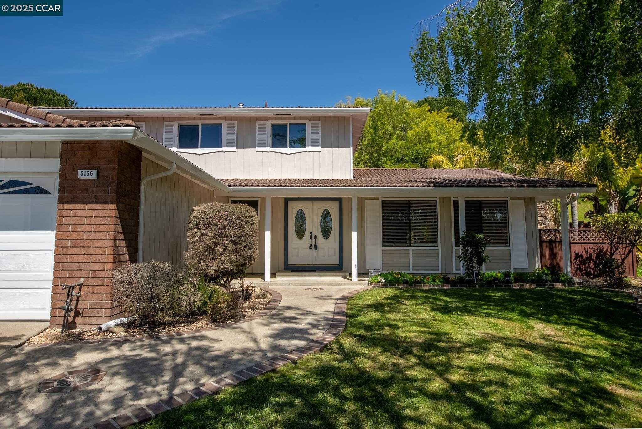 Neighborhood Neighborhood-5