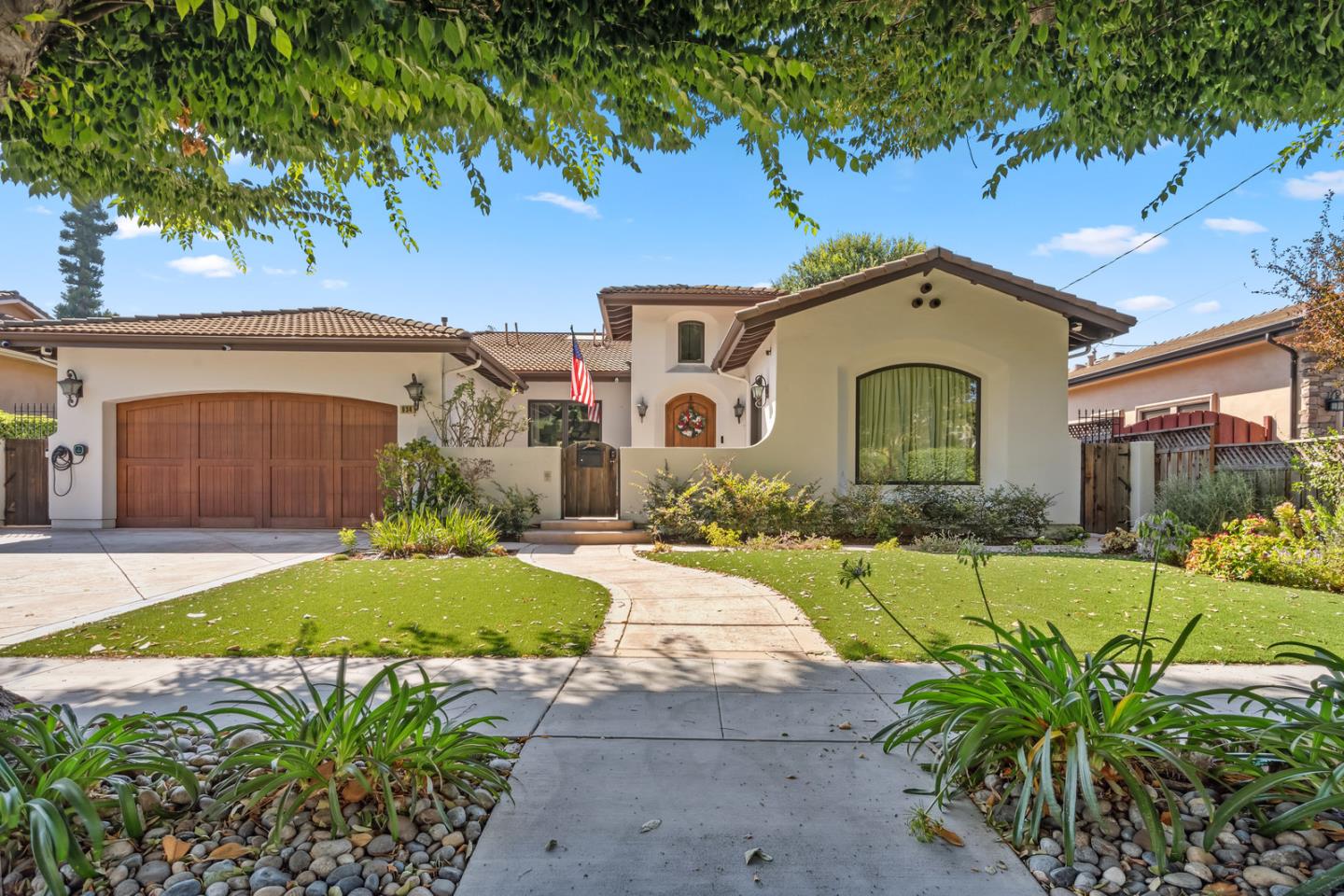 Neighborhood Neighborhood-95