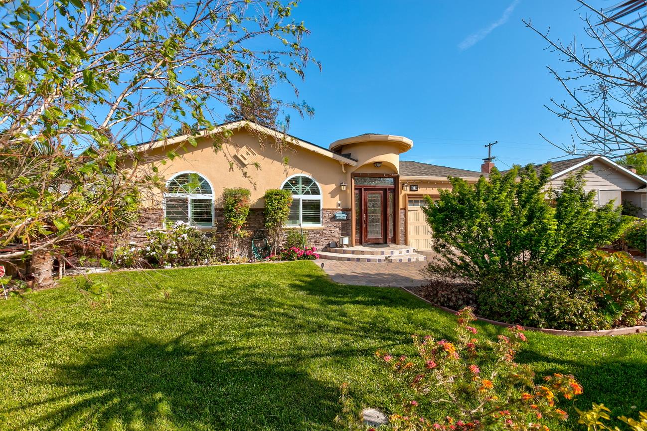 Neighborhood Neighborhood-1