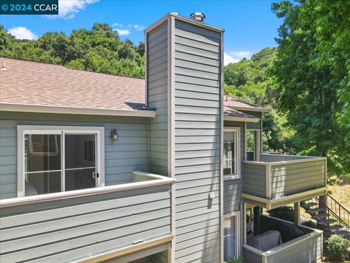 Neighborhood Neighborhood-32