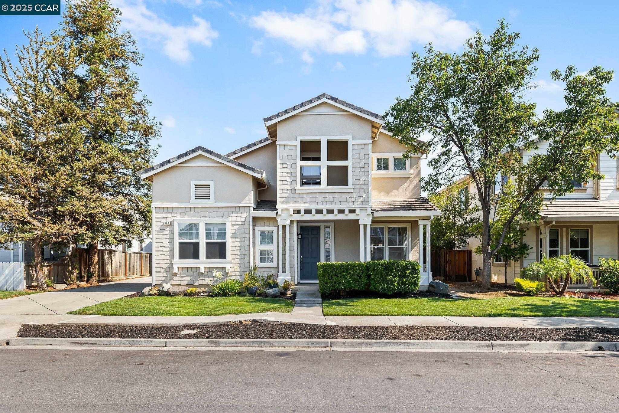 Durante, Brentwood, CA neighborhood