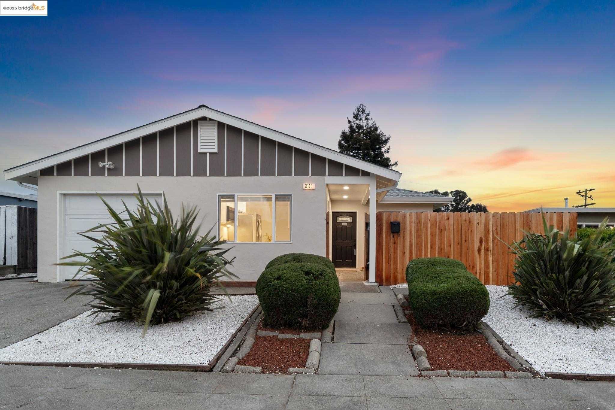 Neighborhood Neighborhood-5