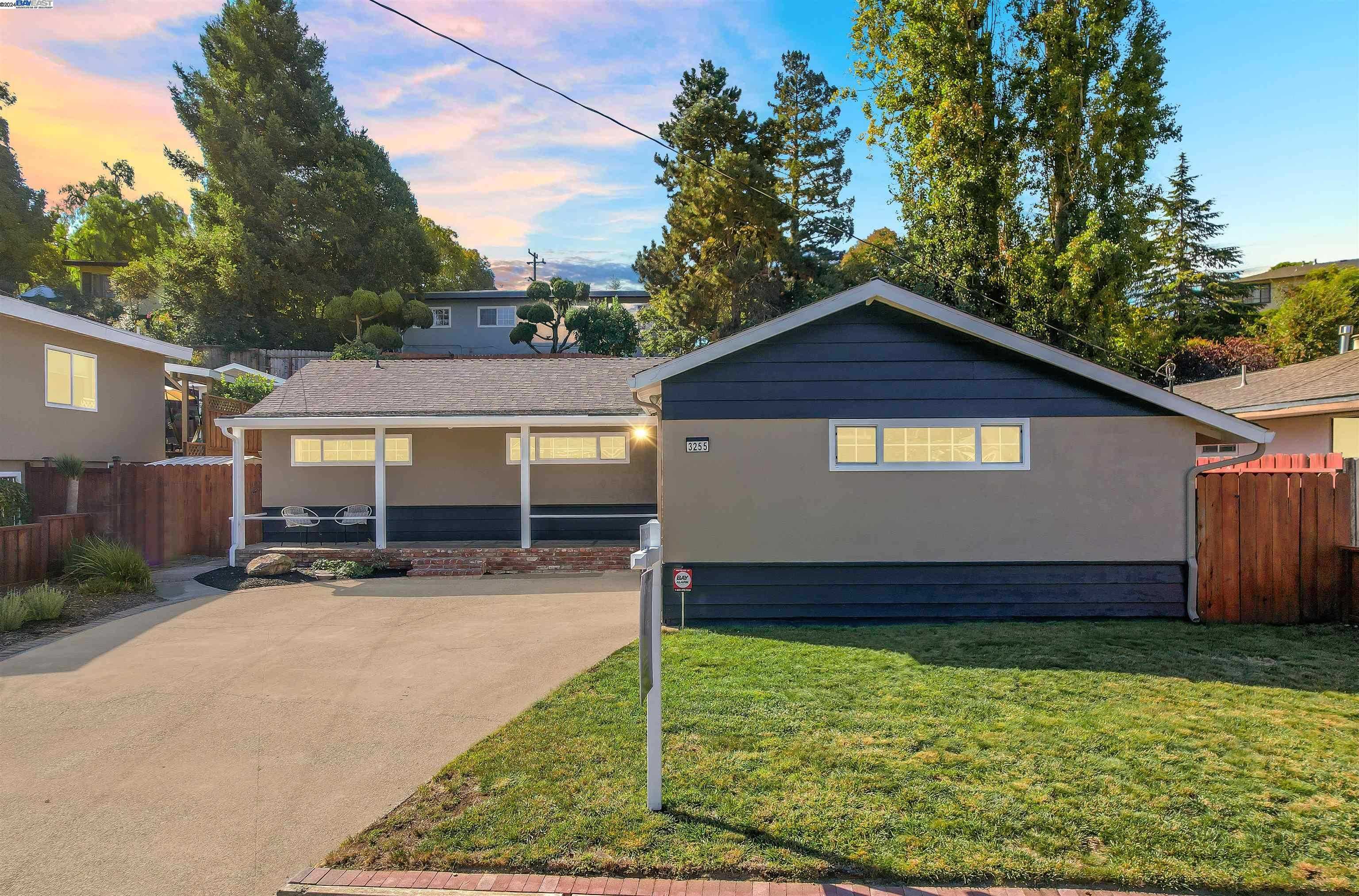 Neighborhood Neighborhood-55