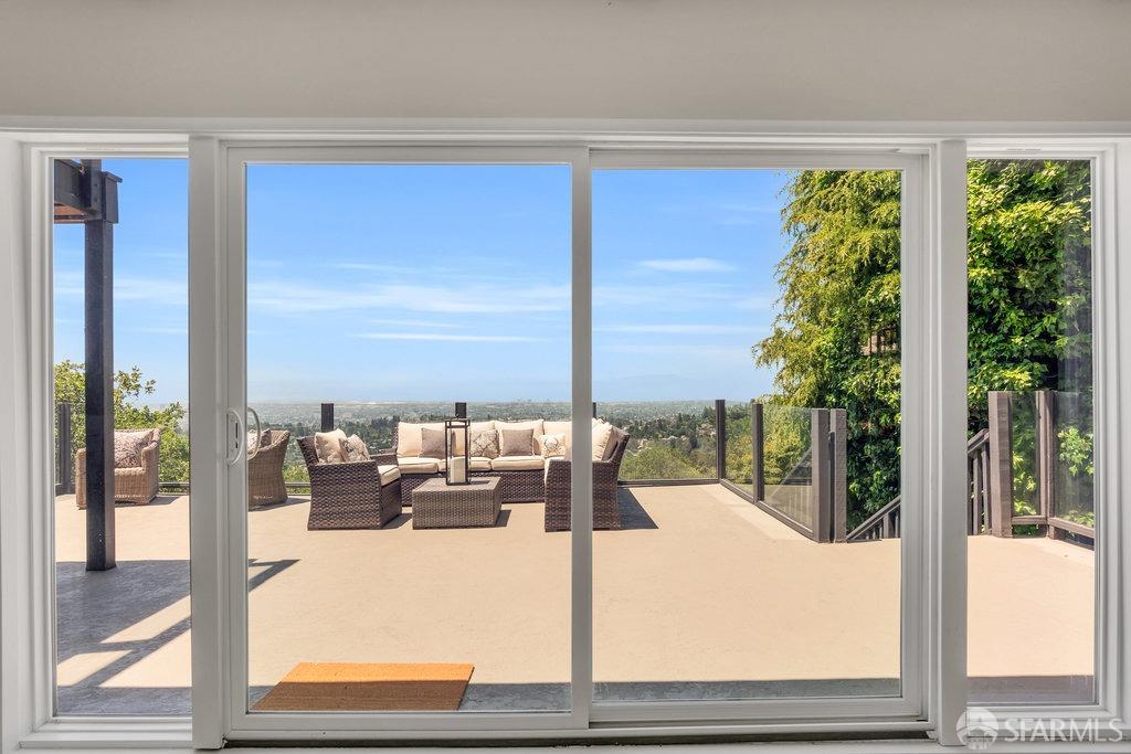 Neighborhood Neighborhood-15