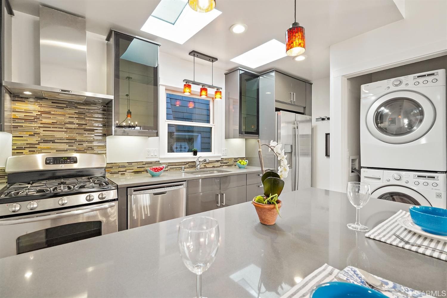 Neighborhood Neighborhood-177