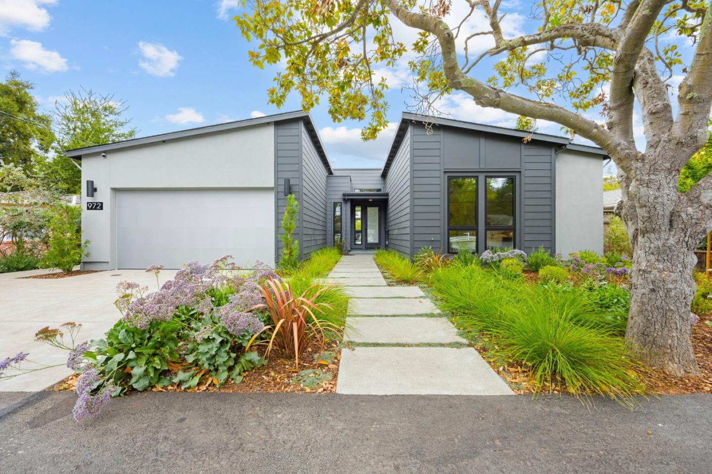 Neighborhood Neighborhood-6