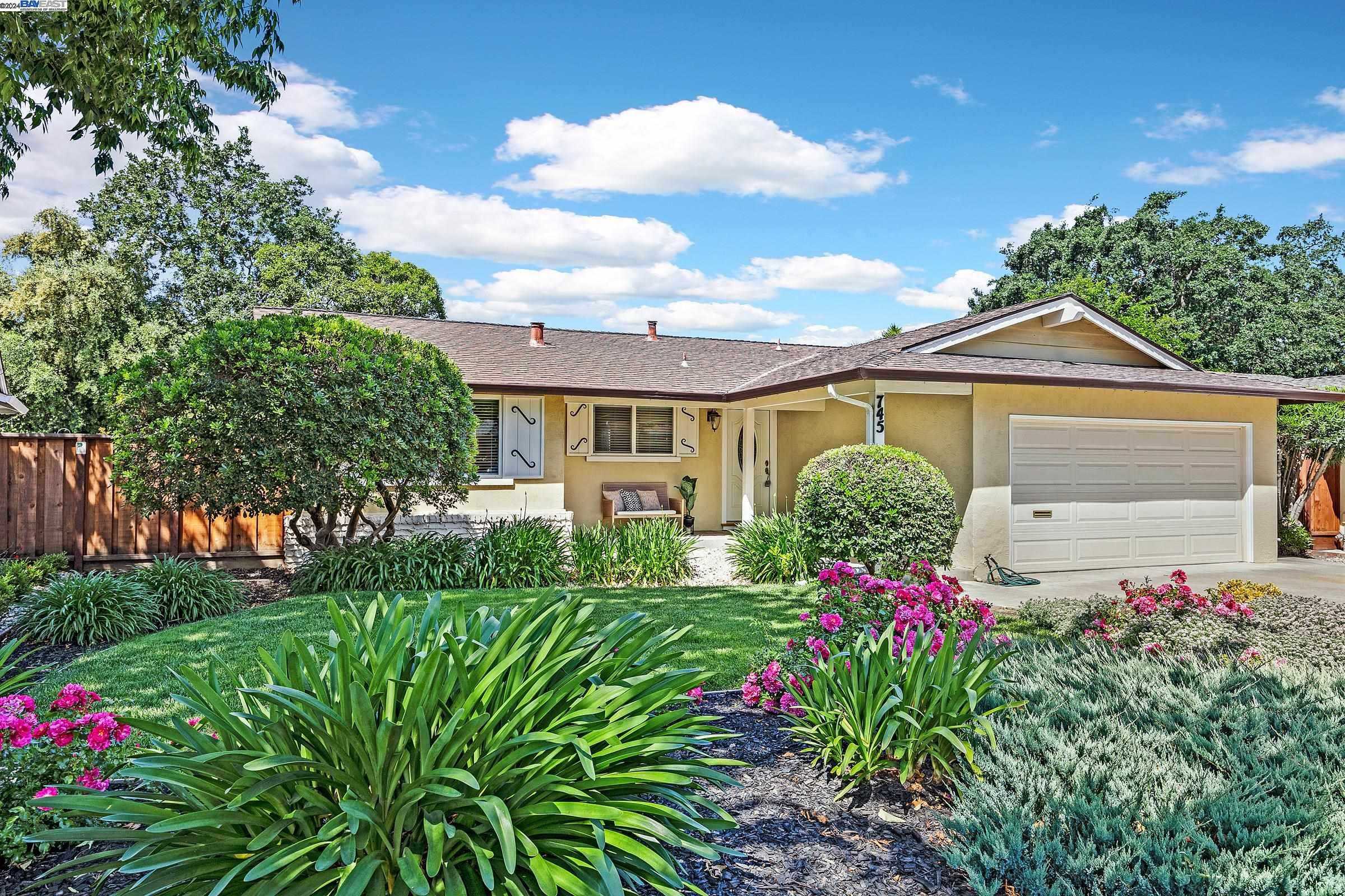 Neighborhood Neighborhood-27