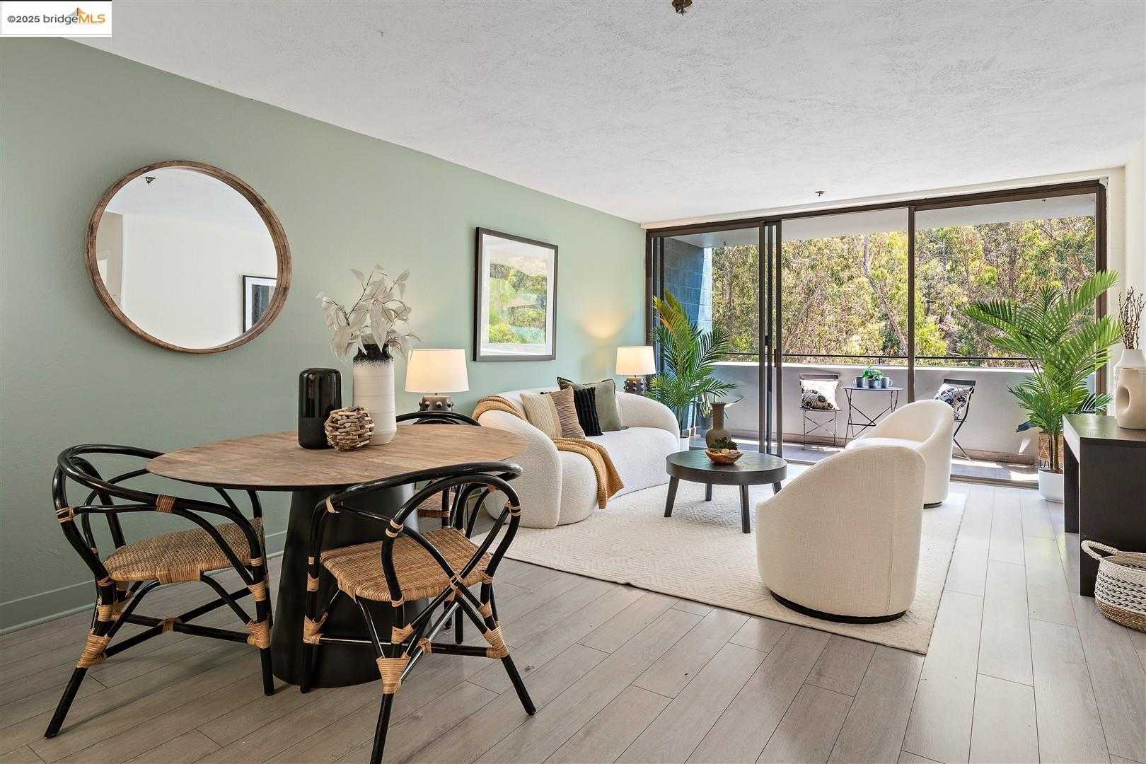 Neighborhood Neighborhood-31