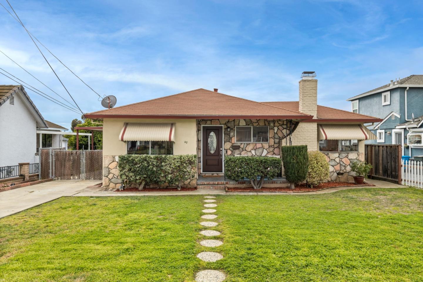 Neighborhood Neighborhood-37