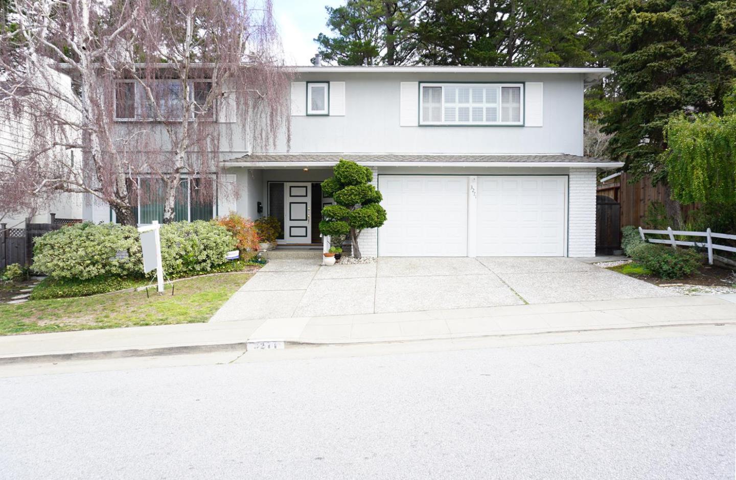 Neighborhood Neighborhood-46